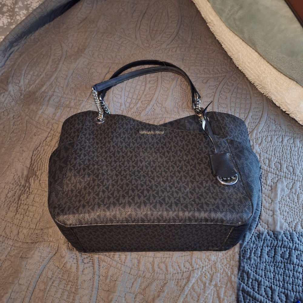Michael Kors Black Signature Tote Bag